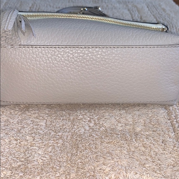 Kate Spade Crossbody 👜 - Picture 2 of 6